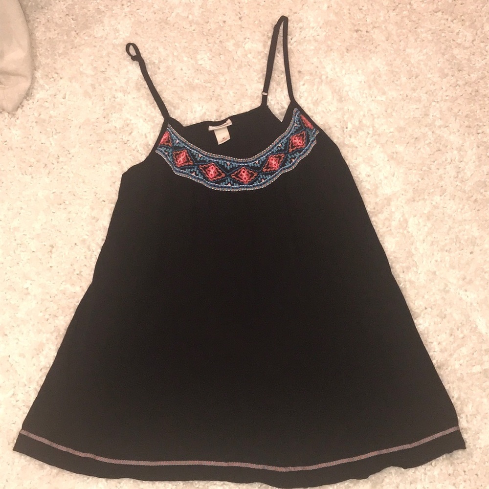 Tank top with Aztec designs